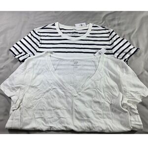 Gap T-Shirt Bundle Women XL Navy White Striped / XXL White Organic Cotton 2pk